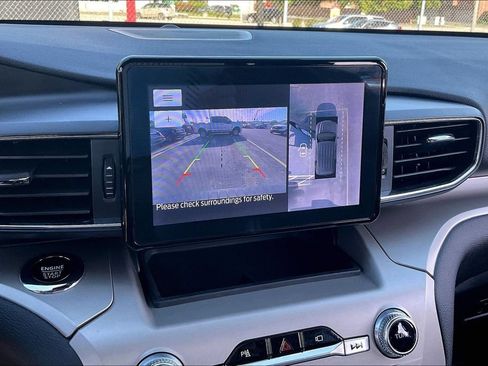 Used 2023 Ford Explorer XLT w/ Equipment Group 202A RWD image 20
