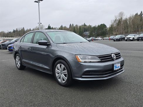 Used 2017 Volkswagen Jetta S image 7