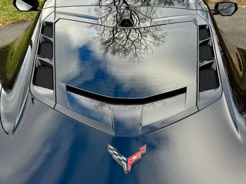 Used 2025 Chevrolet Corvette Z06 image 76