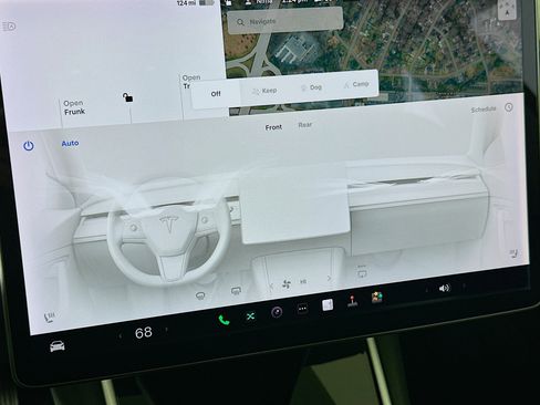 Used 2018 Tesla Model 3 Long Range image 23