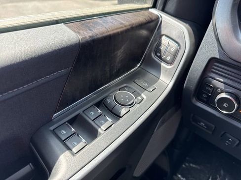 New 2025 Ford F350 Lariat w/ Lariat Ultimate Package image 19