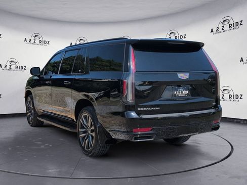 Used 2021 Cadillac Escalade ESV Sport w/ LPO, Illumination Package AWD/4WD image 4