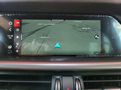 New 2025 Alfa Romeo Stelvio Sprint AWD/4WD image 34