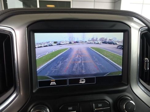 Used 2022 Chevrolet Silverado 1500 LT Trail Boss w/ Convenience Package II image 34