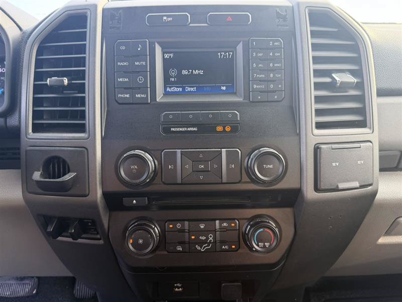 Used 2017 Ford F250 XL w/ Power Equipment Group AWD/4WD image 25