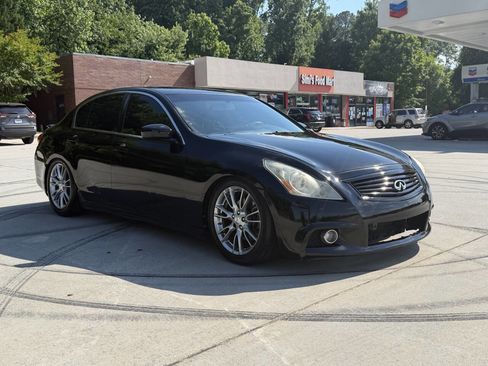 Used 2012 INFINITI G37 Journey w/ Premium Pkg RWD image 3