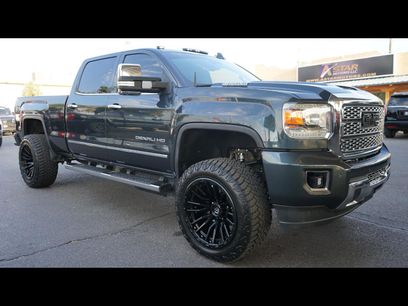 Used 2018 GMC Sierra 2500 Denali w/ Duramax Plus Package