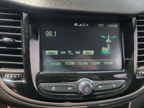 Used 2017 Chevrolet Trax LT w/ LT Convenience Package FWD image 23