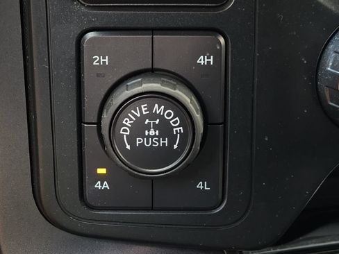 Used 2024 Ford F150 Lariat w/ Bed Utility Package AWD/4WD image 17