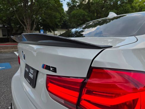 Used 2016 BMW M3 RWD image 15