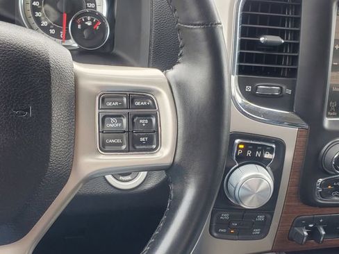 Used 2016 RAM 1500 Laramie w/ Convenience Group AWD/4WD image 21