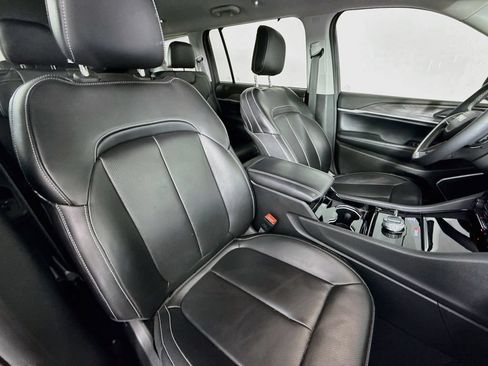 Used 2023 Jeep Grand Cherokee L Limited w/ Luxury Tech Group II AWD/4WD image 30