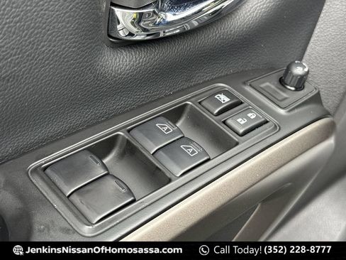 Certified 2024 Nissan Titan SV w/ SV Bronze Edition Package RWD image 31