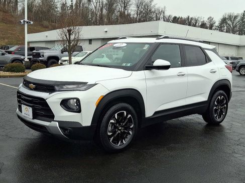 Used 2022 Chevrolet TrailBlazer LT image 3