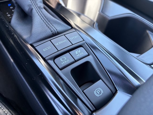 New 2026 Toyota Camry SE FWD image 22