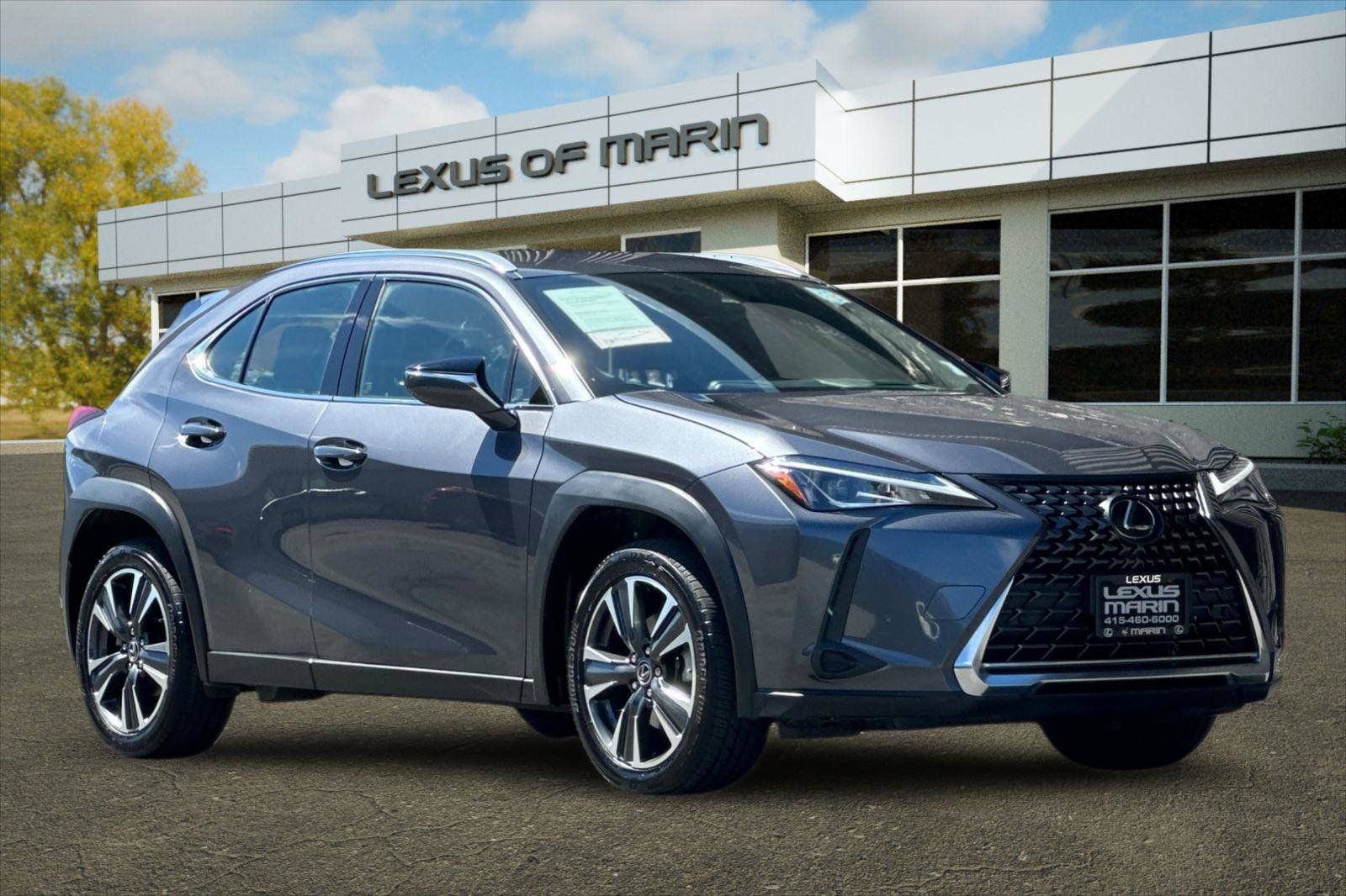 Used 2022 Lexus UX 200 w/ Accessory Package (Z2) FWD image 7