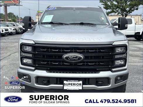 Used 2023 Ford F250 XLT w/ Black Appearance Package AWD/4WD image 12