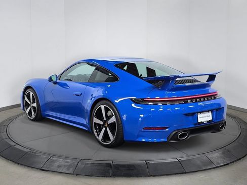 Used 2025 Porsche 911 Carrera S RWD image 3