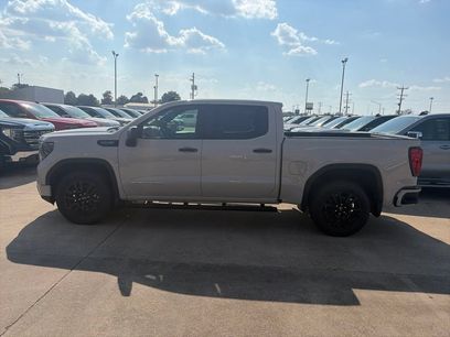 New 2026 GMC Sierra 1500 Pro w/ Graphite Edition
