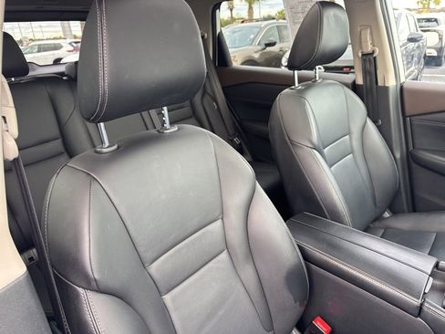 Used 2023 Nissan Rogue SL image 21