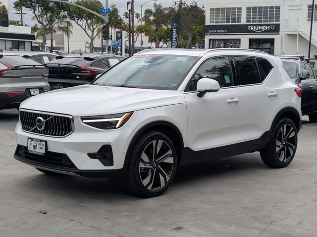 Certified 2023 Volvo XC40 B5 Ultimate AWD/4WD image 8