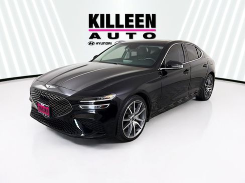 Used 2022 Genesis G70 2.0T w/ Prestige Package RWD image 3