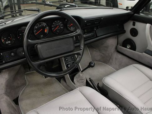 Used 1988 Porsche 911 Carrera image 18