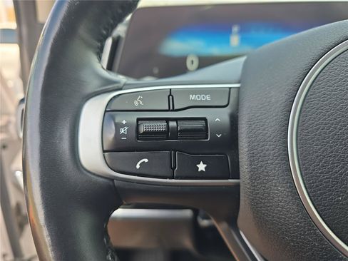 Used 2023 Kia Sportage SX FWD image 23
