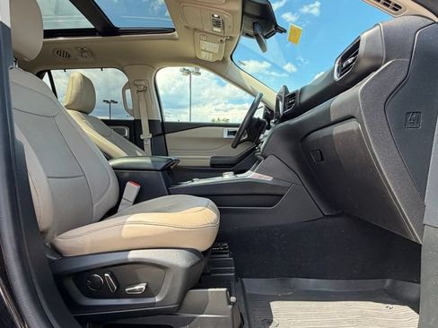 Used 2020 Ford Explorer Limited AWD/4WD image 29