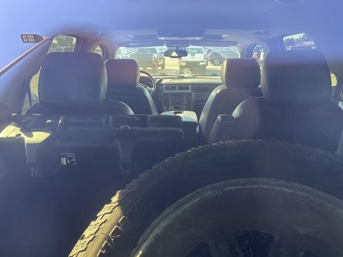 Used 2011 GMC Yukon Denali image 8