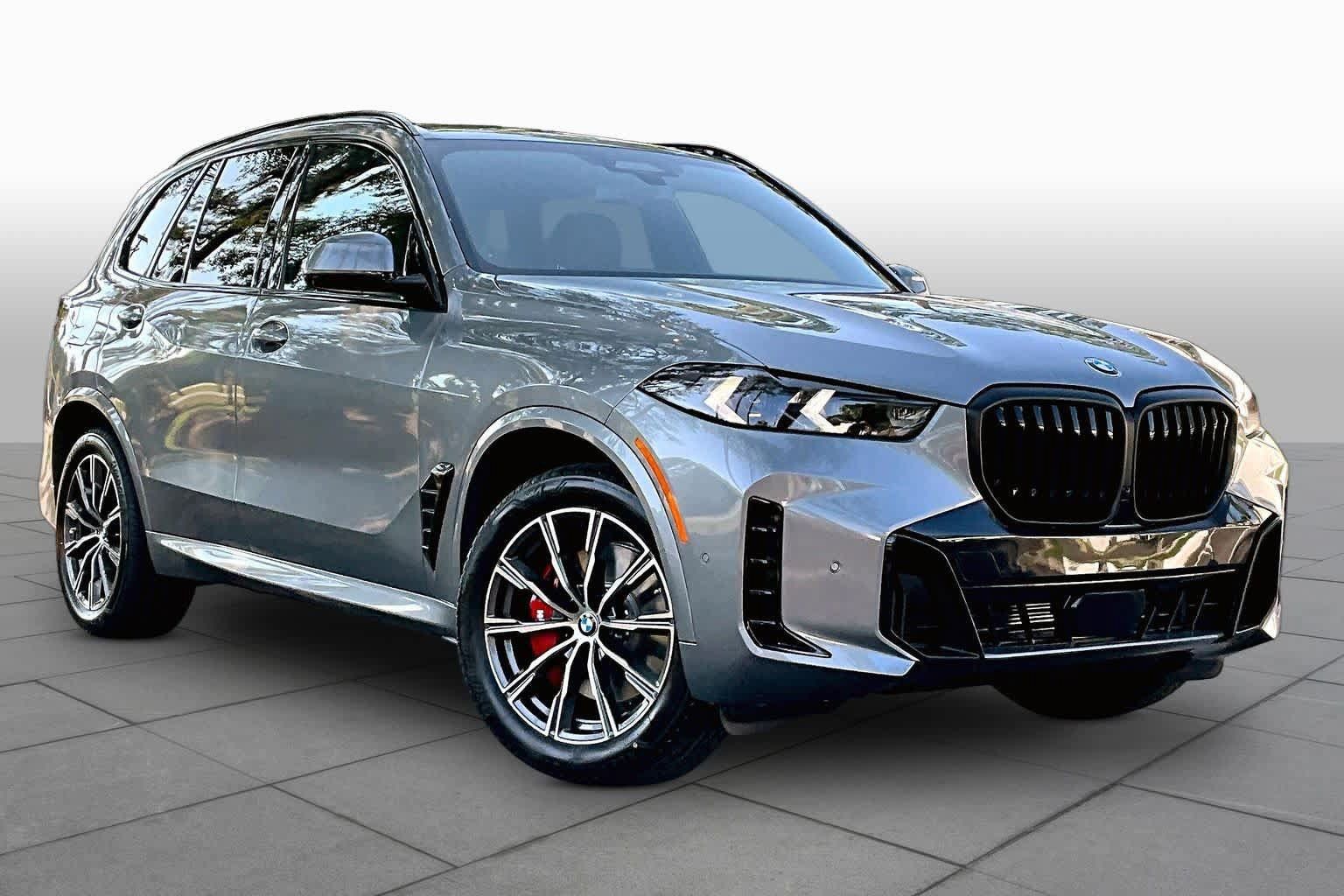 Used 2026 BMW X5 sDrive40i w/ M Sport Package RWD image 2