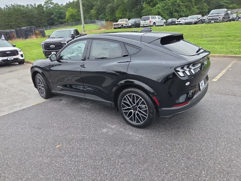 New 2026 Ford Mustang Mach-E Premium AWD/4WD image 8