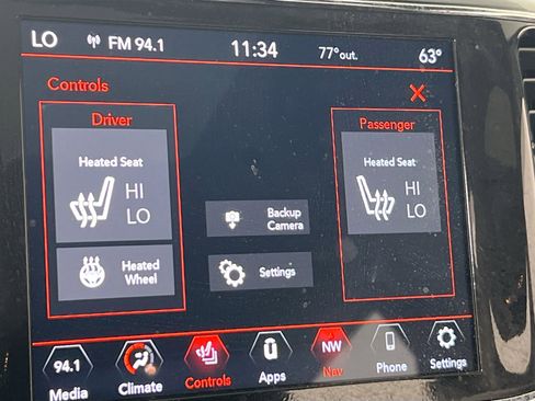 Used 2022 Jeep Grand Cherokee Laredo X image 19