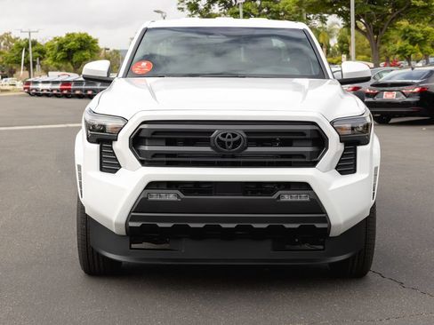 New 2026 Toyota Tacoma SR5 AWD/4WD image 2
