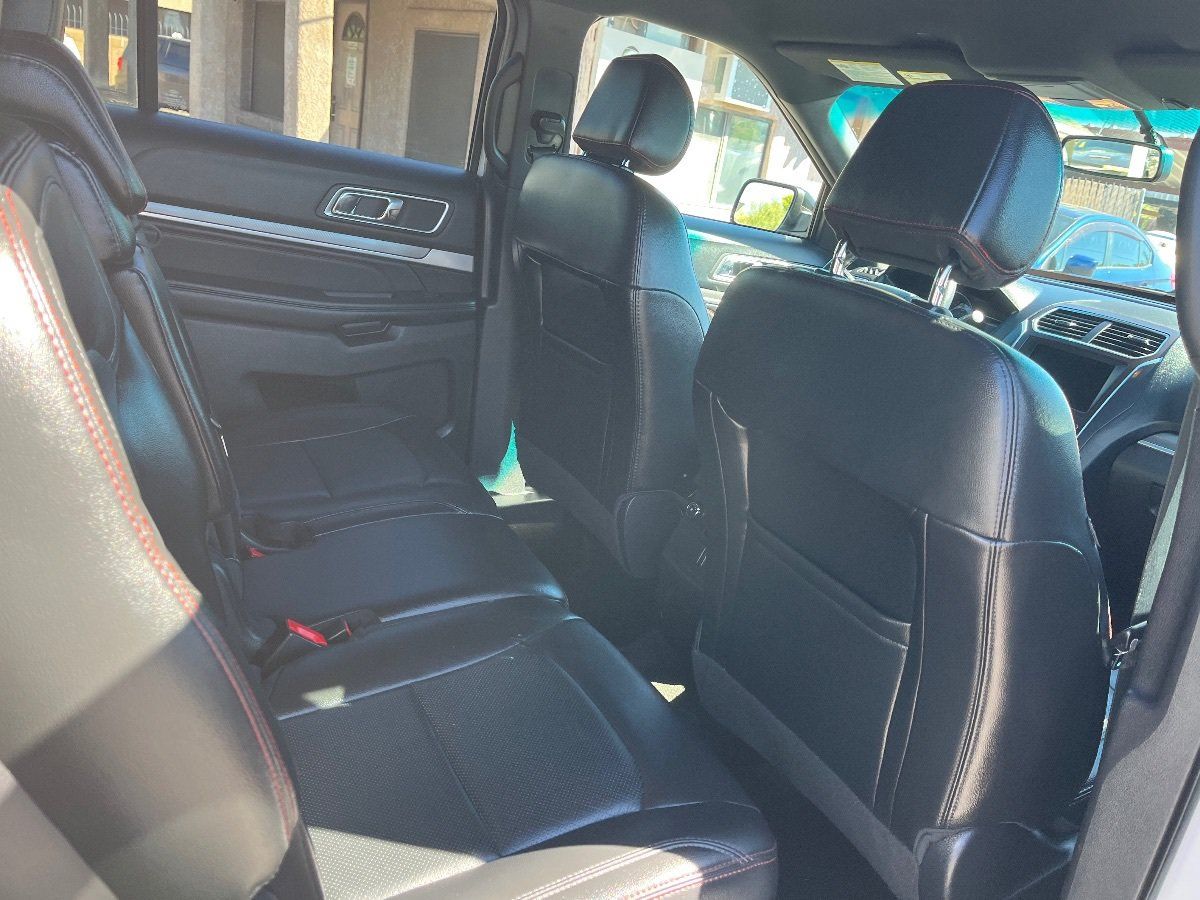 Used 2017 Ford Explorer Sport AWD/4WD image 33