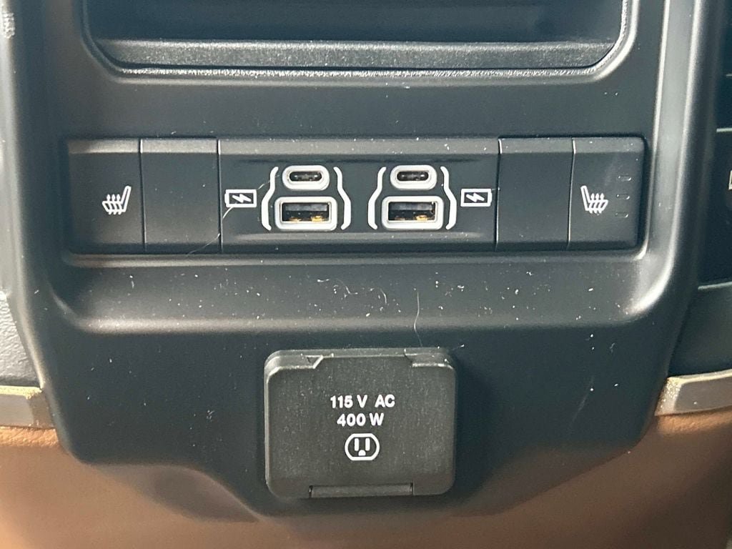 Used 2022 RAM 2500 Limited AWD/4WD image 20