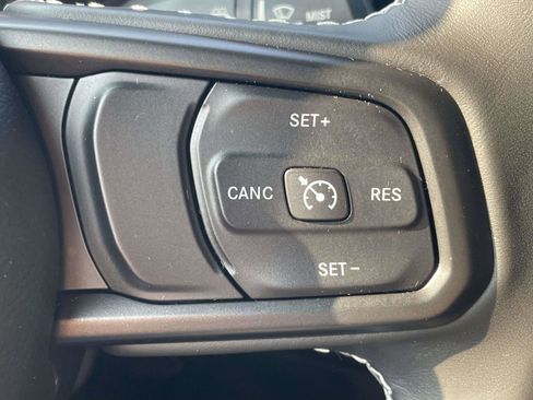 Used 2021 Jeep Wrangler Unlimited Sport image 9