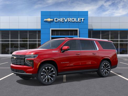 New 2026 Chevrolet Suburban High Country image 2