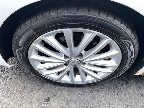 Used 2012 Volkswagen Jetta SE image 30