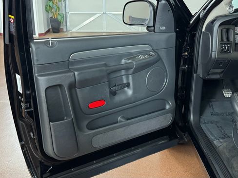 Used 2004 Dodge Ram 1500 Truck 2WD Regular Cab image 18