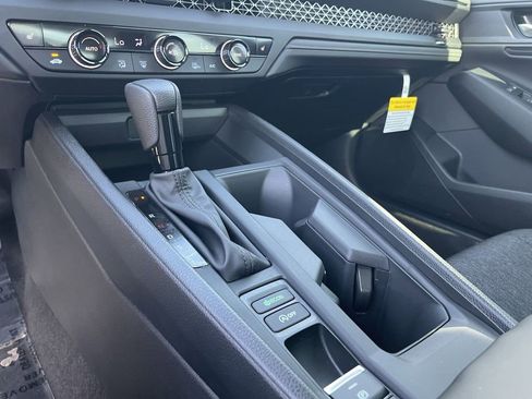New 2025 Honda Accord SE image 17