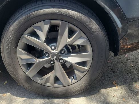 Used 2024 Kia Sportage SX FWD image 12