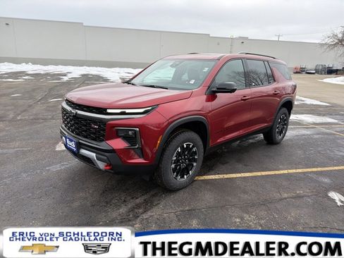 New 2026 Chevrolet Traverse Z71 w/ Enhanced Driving Package image 1