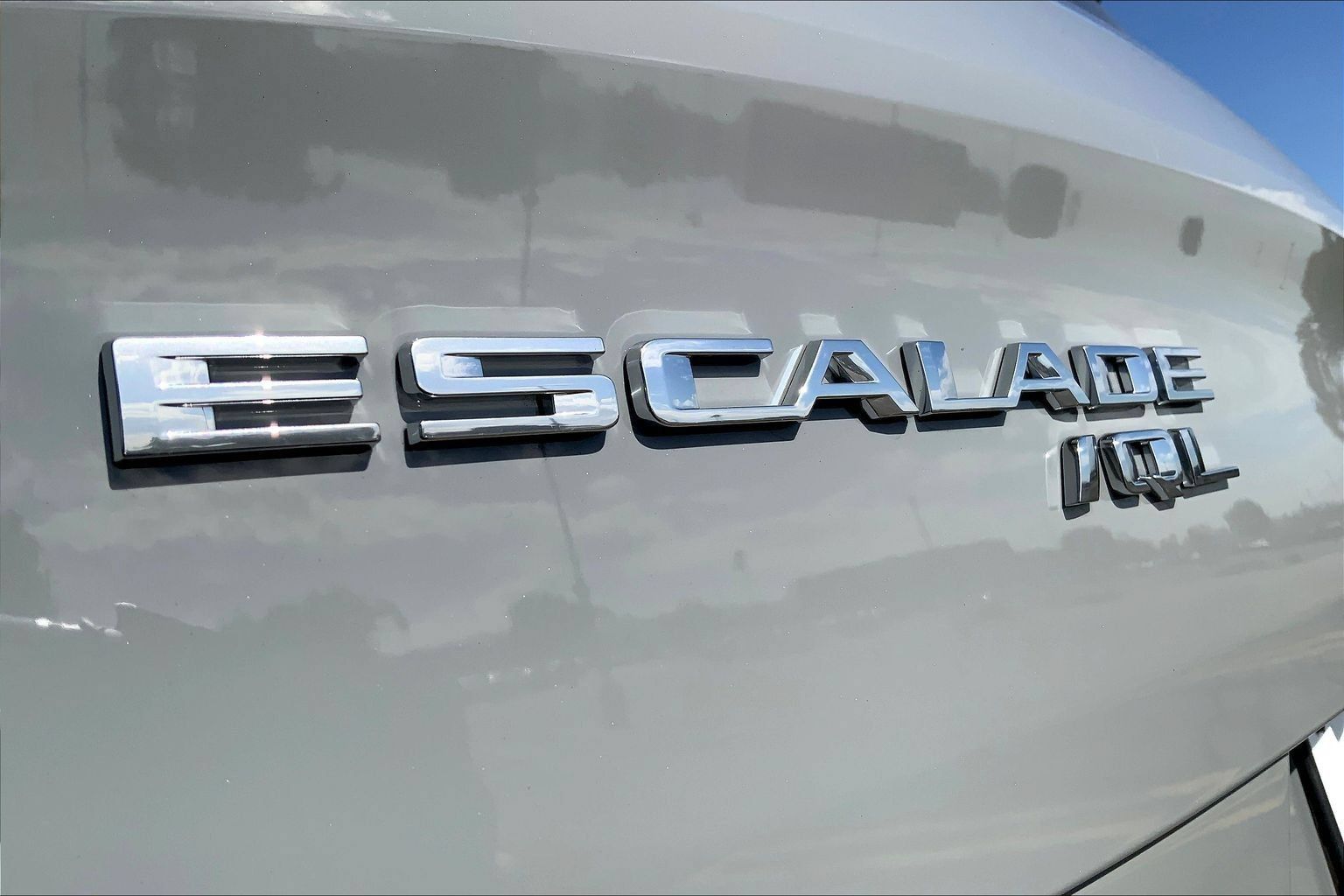 New 2026 Cadillac Escalade IQL Luxury AWD/4WD image 31