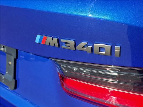 Certified 2022 BMW M340i image 5