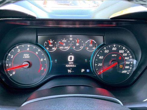 Used 2018 Chevrolet Camaro SS w/ Redline Edition RWD image 10