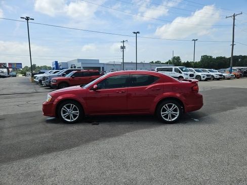 Used 2013 Dodge Avenger SXT FWD image 9