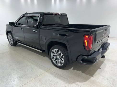 Used 2023 GMC Sierra 1500 Denali w/ Denali Reserve Package AWD/4WD image 3