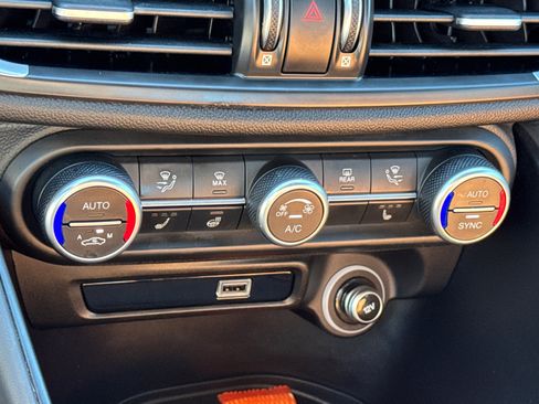 Used 2022 Alfa Romeo Giulia Ti image 30