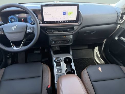 Used 2025 Ford Bronco Sport Outer Banks w/ Outer Banks Tech Package+ AWD/4WD image 17